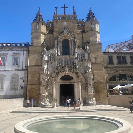 lovely casal na baixa Coimbra Exterior foto